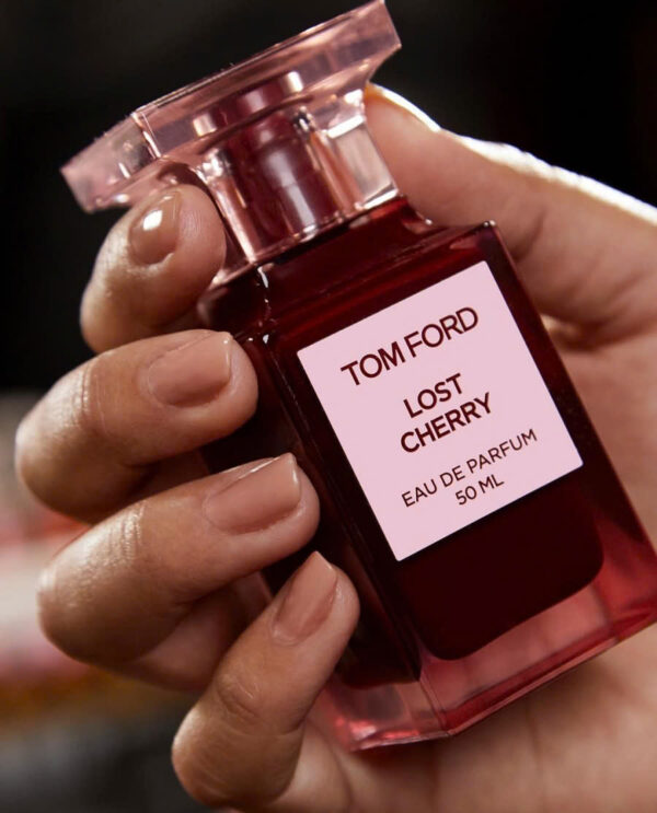 nuoc-hoa-tom-ford-lost-cherry